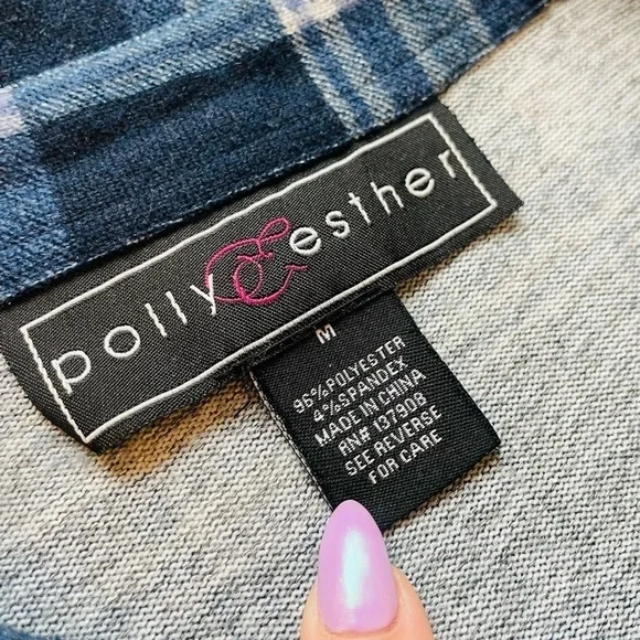 Polly & Esther Blue Plaid Flannel Button Up Long Sleeve Shirt Junior’s Medium - Picture 7 of 9